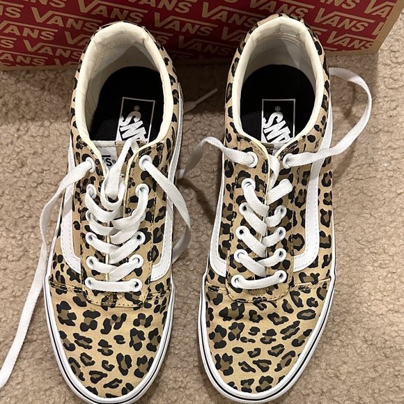 Vans Women's Leopard Print Sneakers - Picture 2 of 4